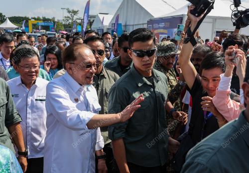 DATUK SERI ANWAR IBRAHIM