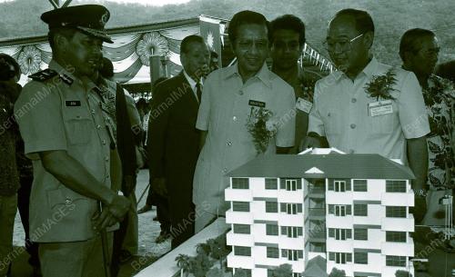 PM RASMI PROJEK RUMAH POLIS