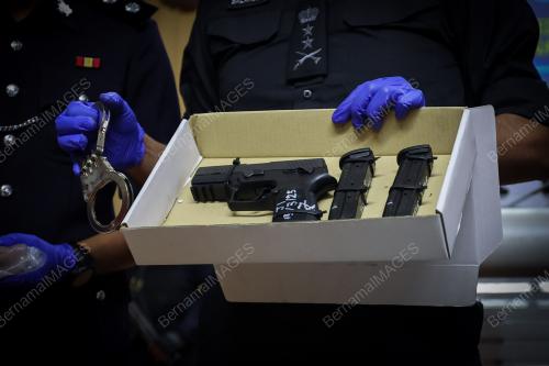 RAMPASAN PISTOL