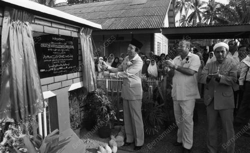 PG05_20052015_RASMI_SEKOLAH