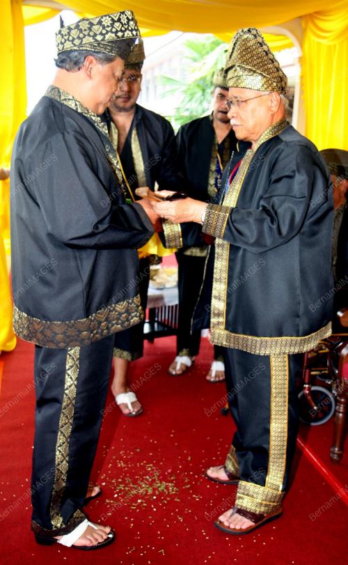 SENI SILAT LINCAH