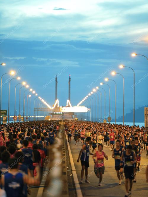 PENANG BRIDGE INTERNATIONAL MARATHON