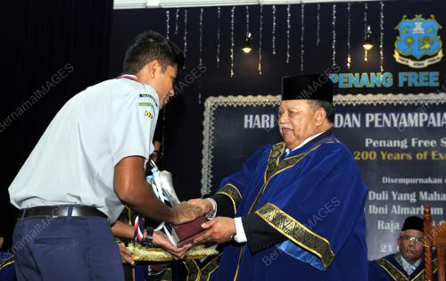PG05_21102016_ANUGERAH_PELAJAR