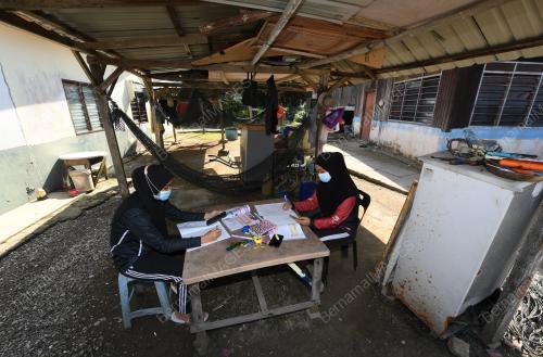 SESI PdPR TERBANTUT DI KAWASAN LUAR BANDAR