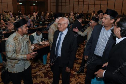 TUN ZAKI AZMI