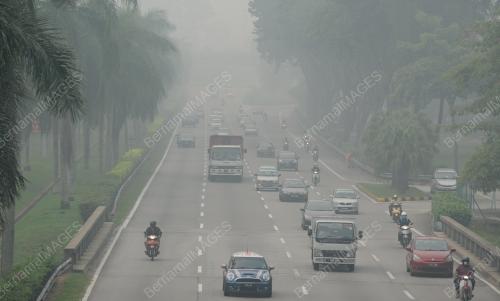 PG05_22102015_JALAN_KABUR