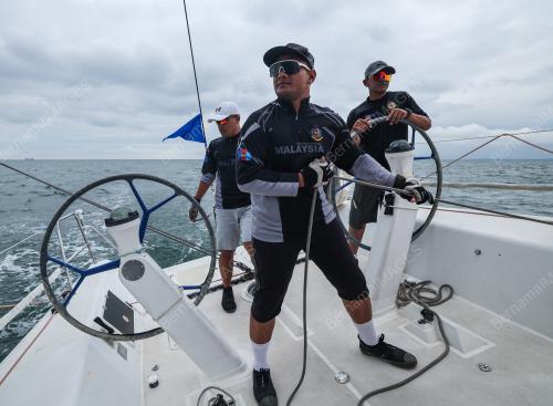 KEJOHANAN REGATTA