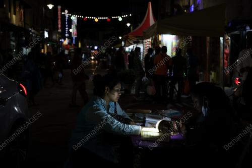 PERSIAPAN AKHIR DEEPAVALI