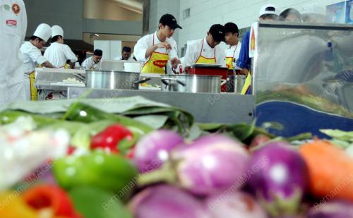 PERTANDINGAN MASAK