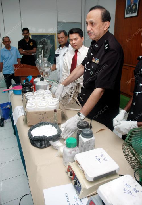 PG05_28022011_POLIS_DADAH