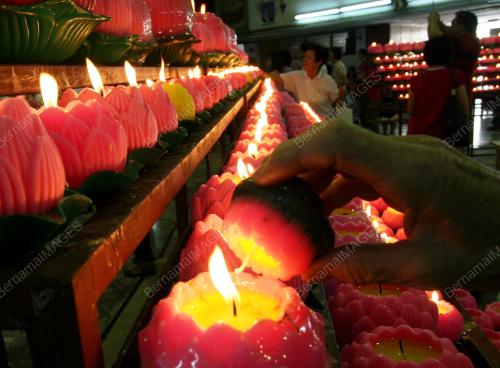 HARI WESAK