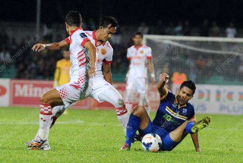 PG05_29082014_BOLA
