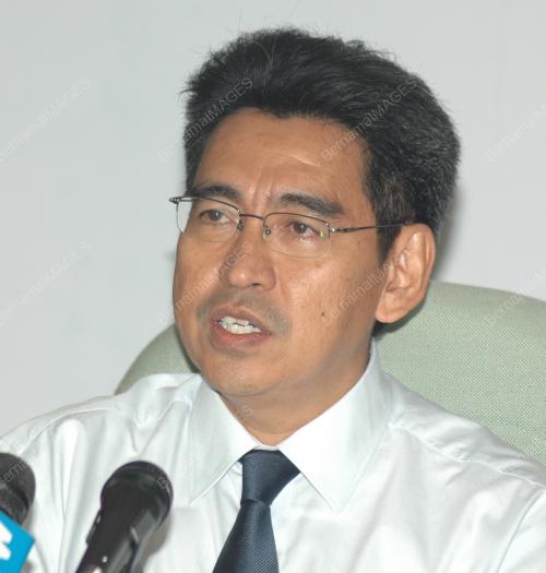 PROF_AHMAD SHUKRI
