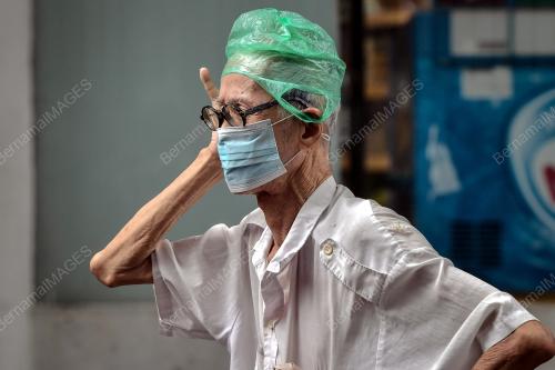 GELANDANGAN DI KOMTAR