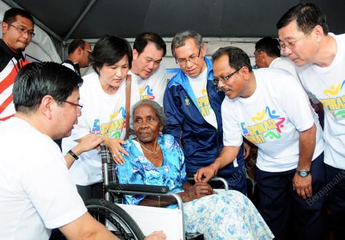 PG06_01122012_EKSPO_SIHAT
