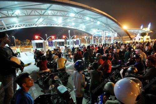 PG06_02032014_MOTOSIKAL