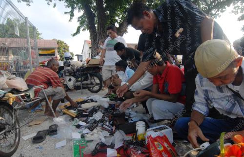 PG06_02052016_RAMAI_ORANG