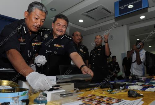PG06_02072012_POLIS_TIPU