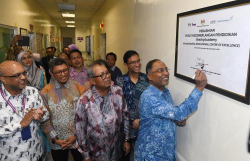 DATUK SERI DR. ZAMBRY ABD KADIR