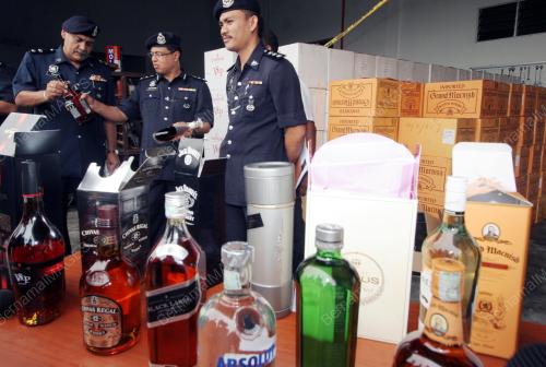 MINUMAN KERAS