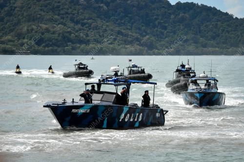 PASUKAN POLIS MARIN