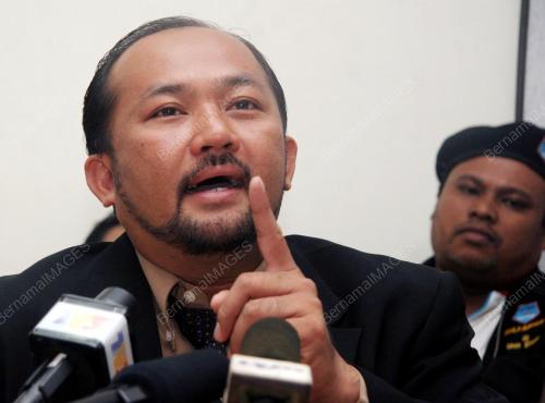 AMIZUDIN AHMAT