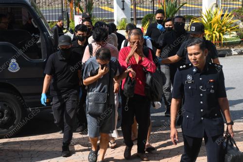 MAHKAMAH_LUCAH