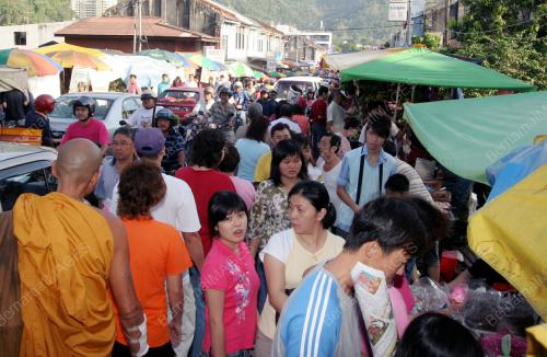 PERSIAPAN AKHIR TAHUN BARU CINA