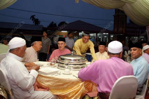 ABDULLAH AHMAD BADAWI