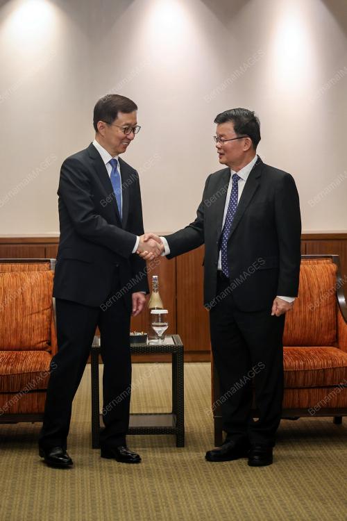 HAN ZHENG