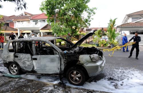 PG06_13042012_KERETA_LETUP