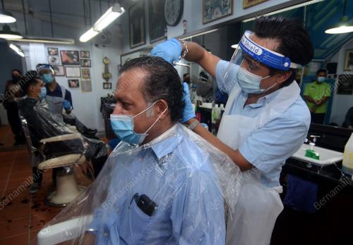 PEMANTAUAN KEDAI GUNTING RAMBUT