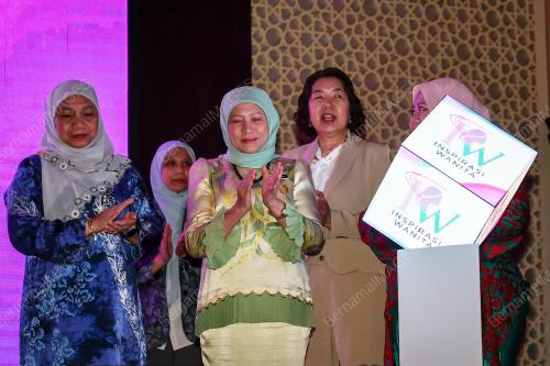 DATUK SERI NANCY SHUKRI