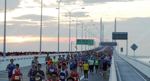 PG06_16112014_JAMBATAN_LARIAN