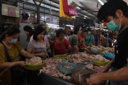 PASAR DISERBU