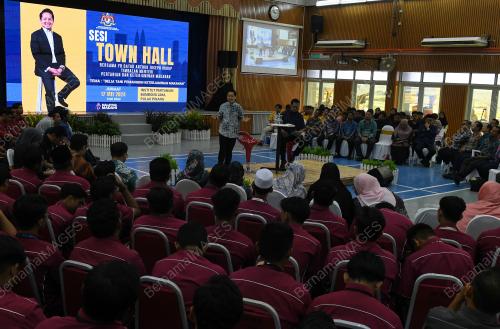 SESI TOWN HALL