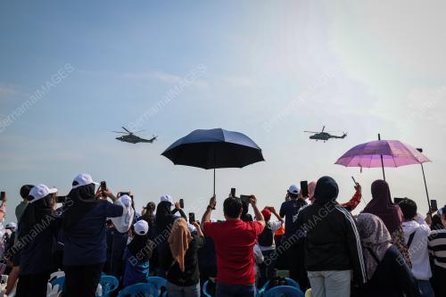 ASEAN NAVIES CITY PARADE
