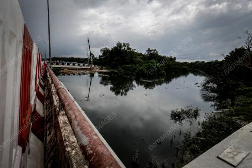 JAMBATAN BATU KAWAN