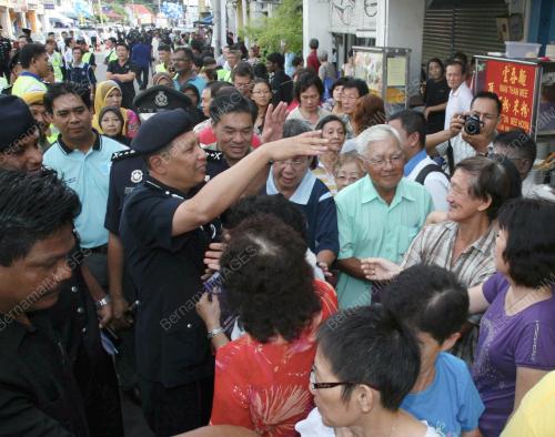 TAN SRI ISMAIL OMAR