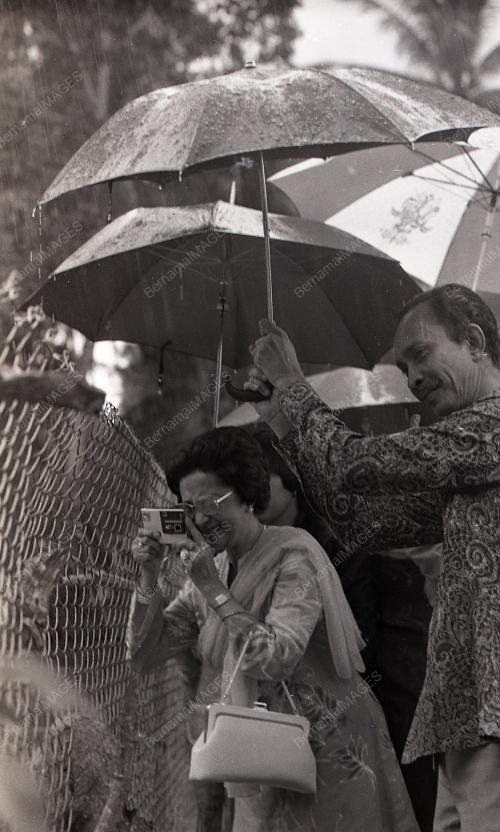 MAHATHIR MOHAMAD
