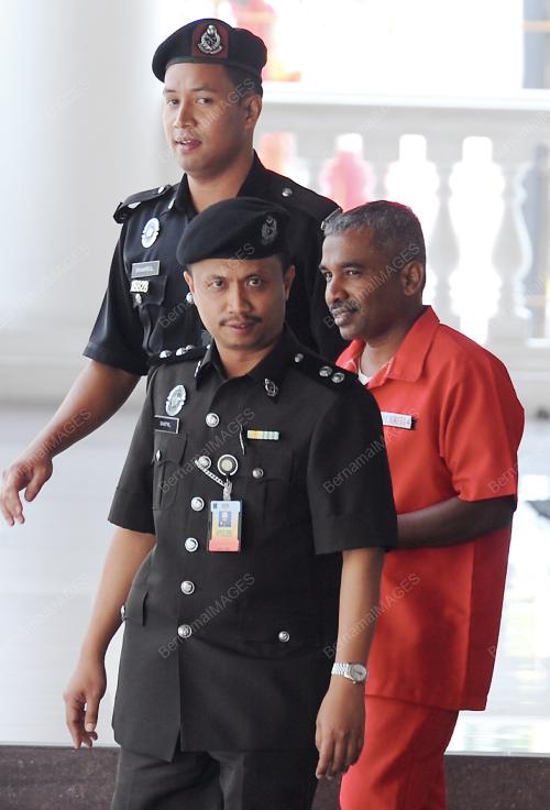 PG06_22042014_MAHKAMAH_KASANOVA