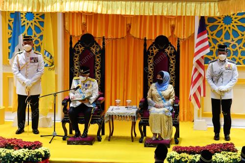 TUN AHMAD FUZI ABDUL RAZAK