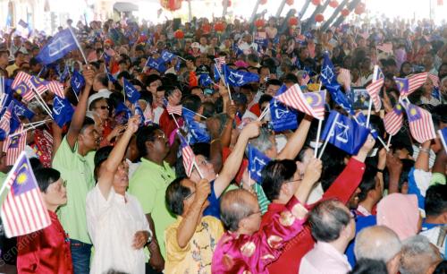 PG06_24012012_BENDERA_BN