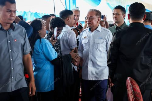 DATUK SERI ANWAR IBRAHIM
