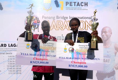 PG06_24112019_JUARA_BN201911228636