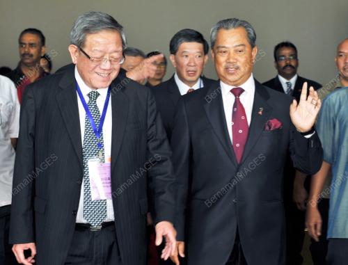 TAN SRI MUHYIDDIN YASSIN