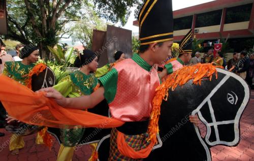 PENUNTUT USM