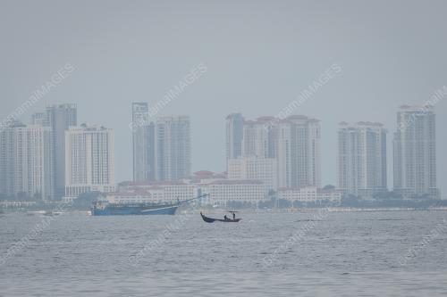 AMARAN HUJAN BERTERUSAN