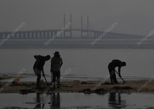 JAMBATAN PULAU PINANG KABUR