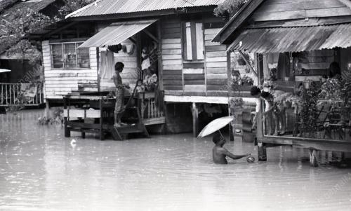 BANJIR KILAT